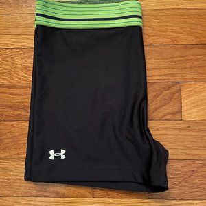 Under Armor Spandex Shorts Women (size XS)